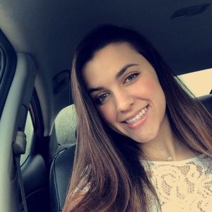 Meet your Posher, Savannah